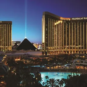 Mandalay Bay And Casino By Suiteness Hotel Las Vegas